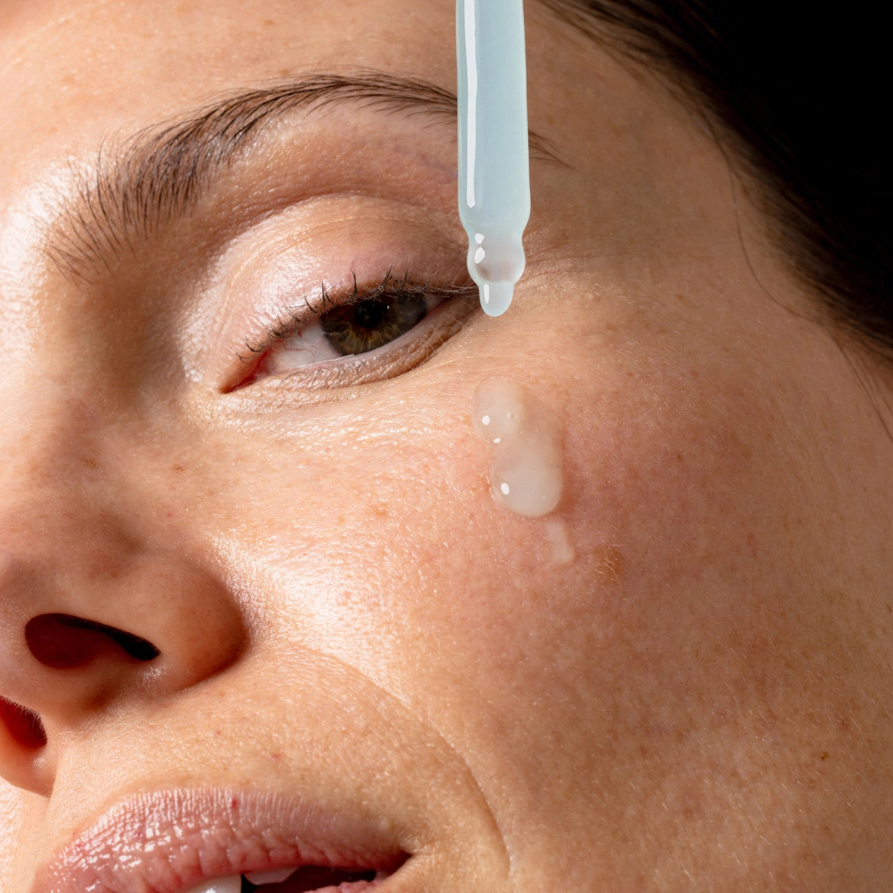 Lucid Aura - Niacinamide & Retinol Serum Combo Kit.