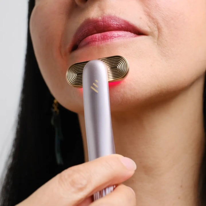 Lucid Aura 4 in 1 Skincare Wand